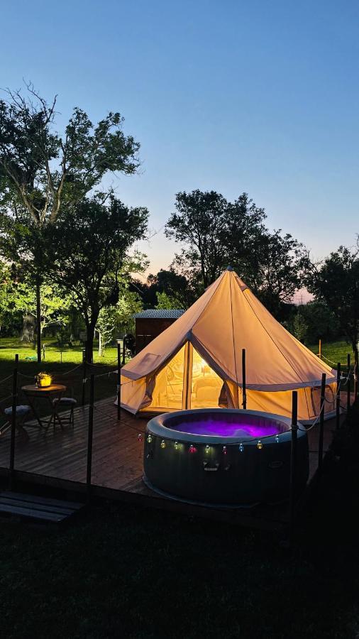 Green Garden Glamping Retezat Bălan Exterior foto